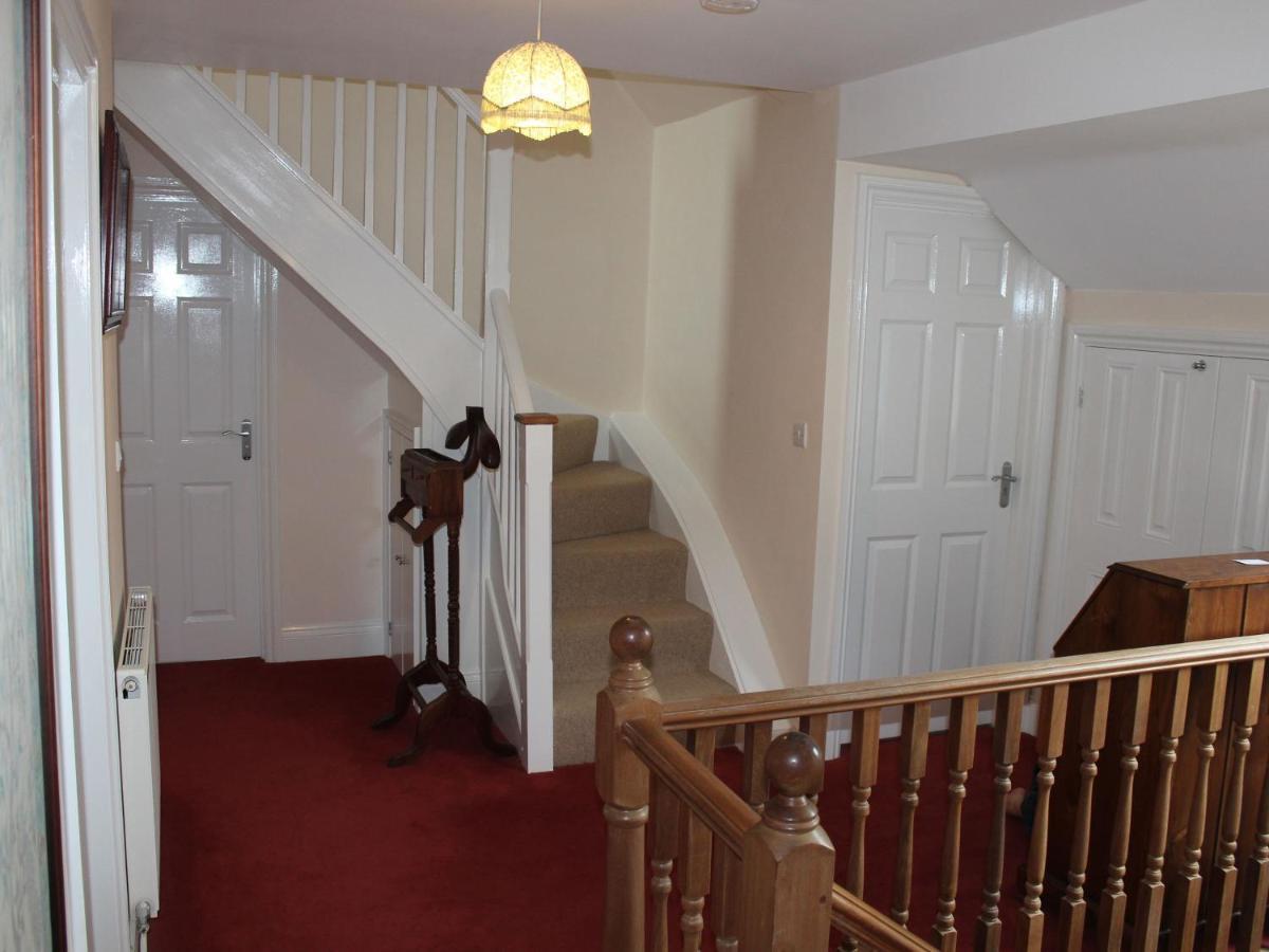 อ็อกซ์ฟอร์ด บีเอ็นบี Bed & Breakfast Kennington  ภายนอก รูปภาพ
