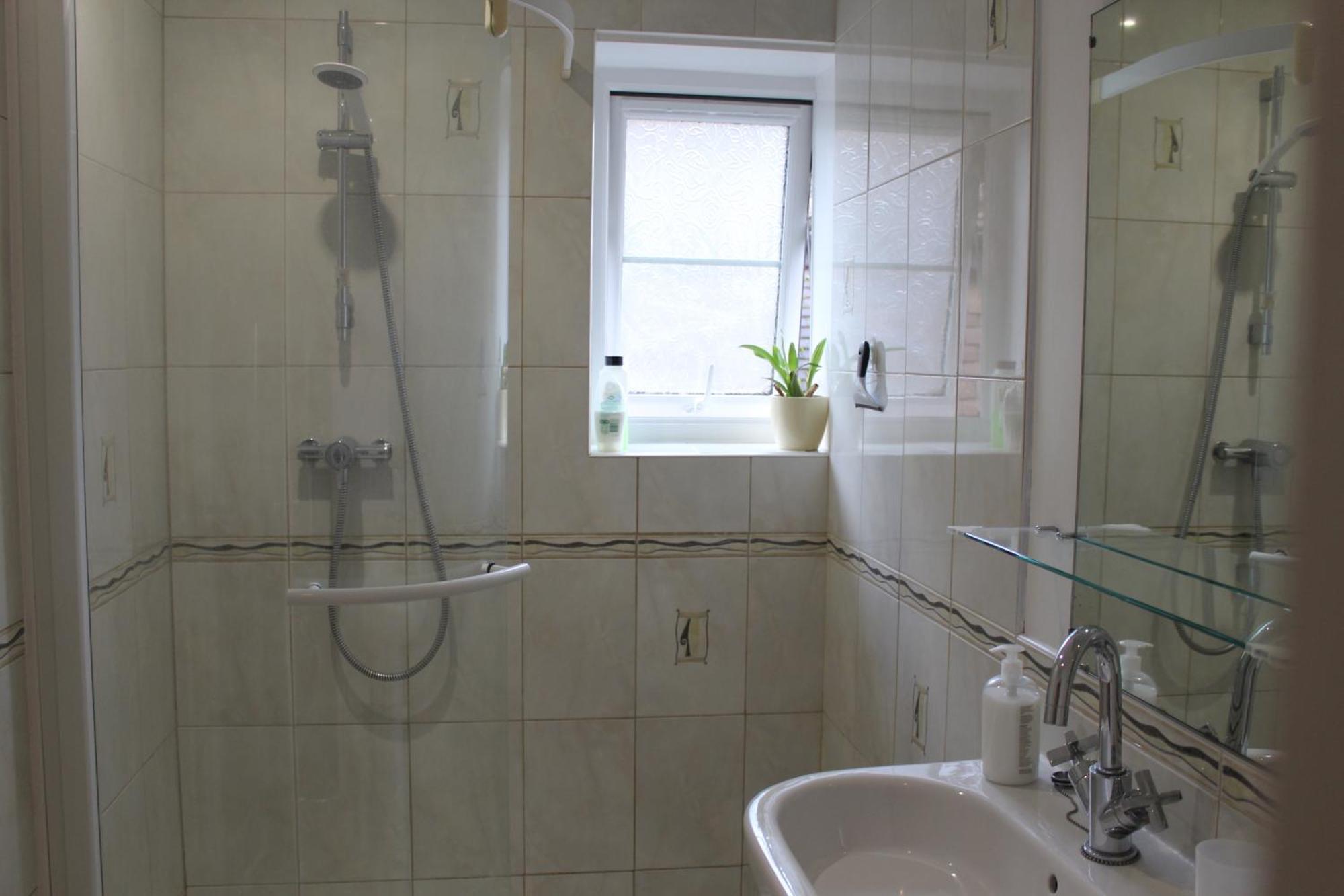 อ็อกซ์ฟอร์ด บีเอ็นบี Bed & Breakfast Kennington  ห้อง รูปภาพ