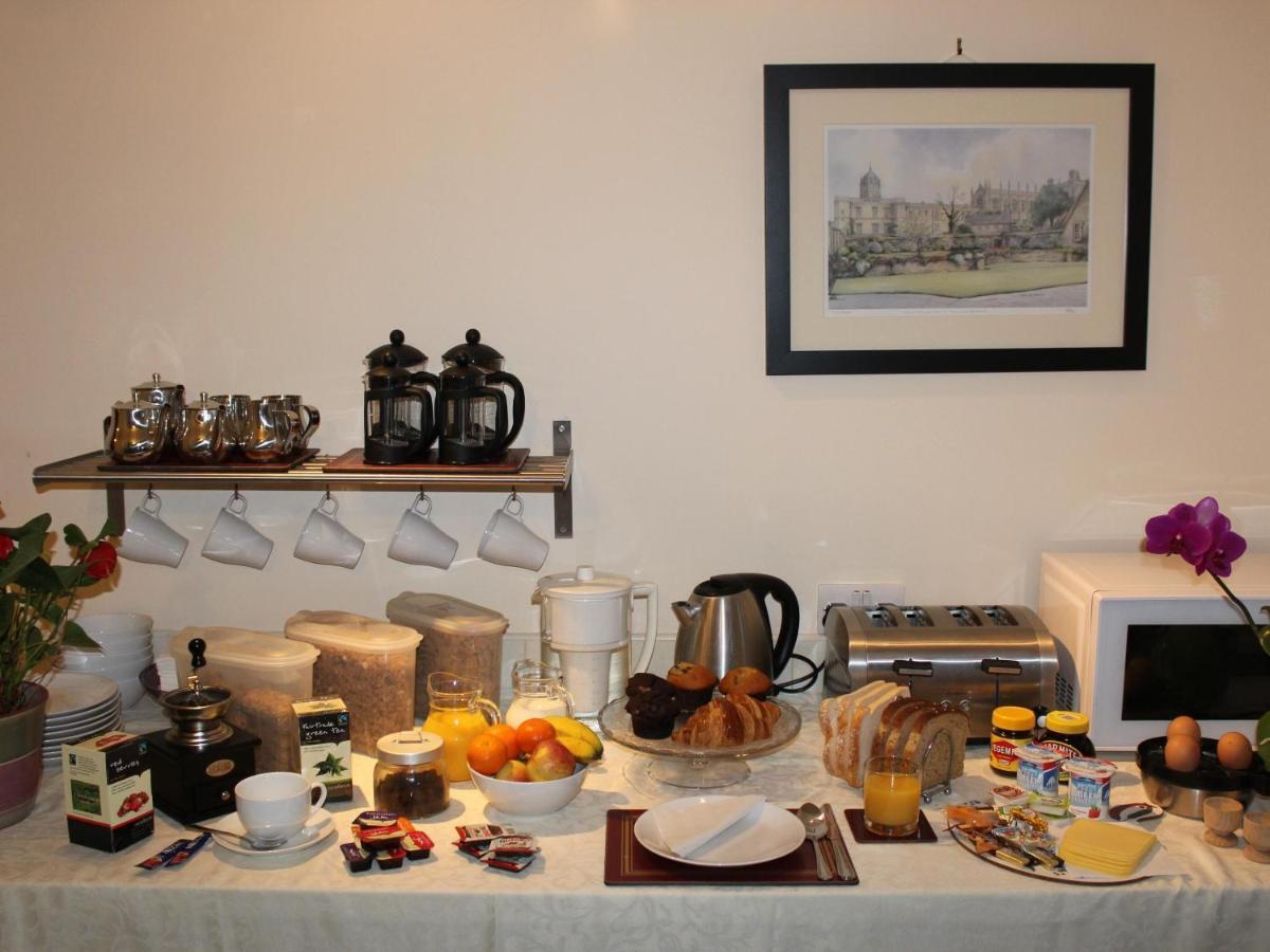 อ็อกซ์ฟอร์ด บีเอ็นบี Bed & Breakfast Kennington  ภายนอก รูปภาพ